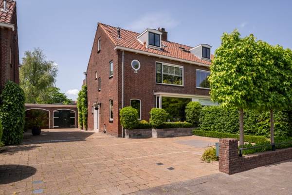 Woning Burgemeester Verkadesingel 16 Vlaardingen