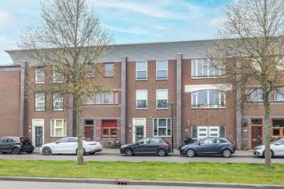 Woning Laan van Broekpolder 118 Beverwijk