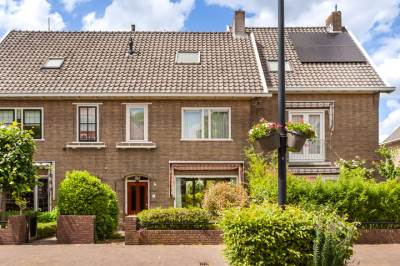 Woning Burgemeester de Bruïnelaan 1A Zwijndrecht