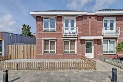 Woning Rijnweg 64B Monster