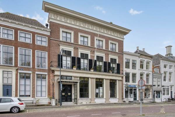 Woning Dam 21B Middelburg