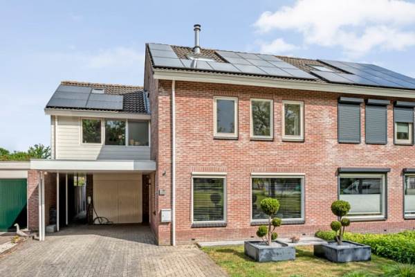 Woning Hoefblad 36 Nieuwleusen