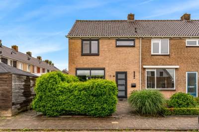 Woning Lelielaan 34 Lutjebroek