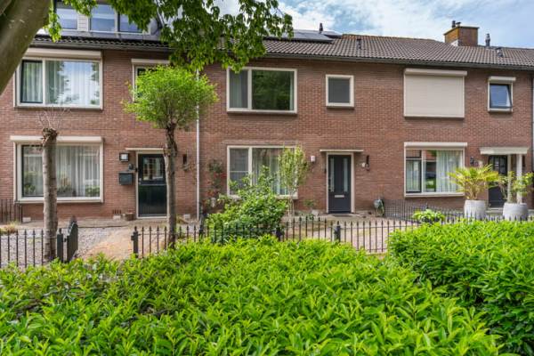 Woning Burg Herckenrathlaan 6 Ammerzoden