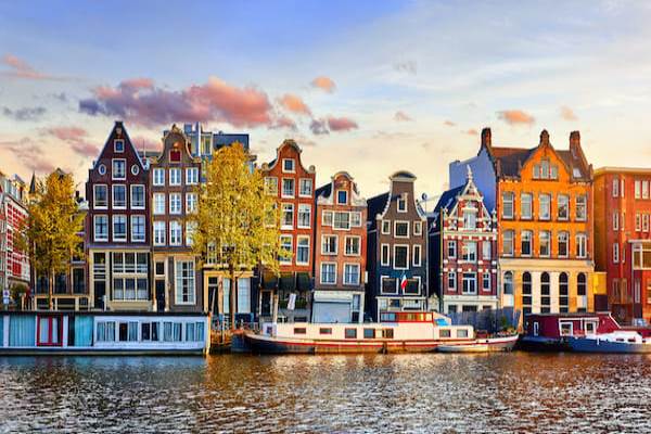 Woning Amstel 102M Amsterdam
