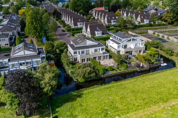 Woning Cor van Osnabruggelaan 44 Voorschoten