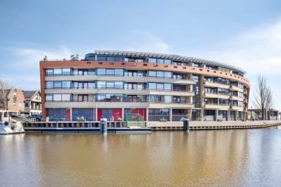 Woning Kanaalzicht 4 Purmerend