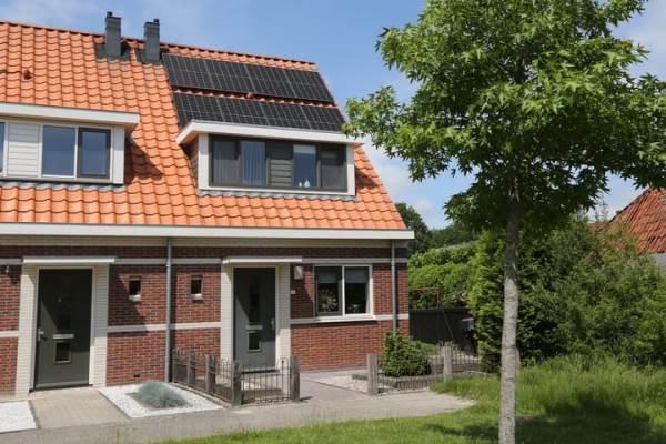 Woning Dûbelspul 13 Surhuisterveen