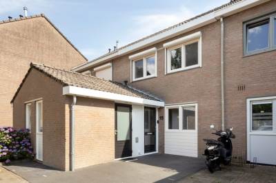 Woning Vermeerplantsoen 15 Drunen