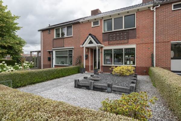 Woning Kastanjelaan 73 Winschoten