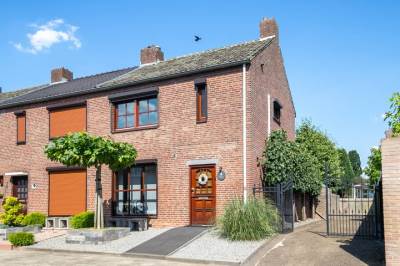 Woning Hendrik van Leyenstraat 4 Born