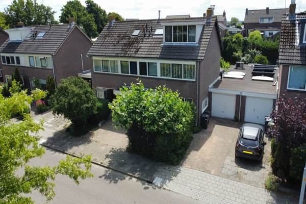 Woning Leidsemeerstraat 63 Buitenkaag