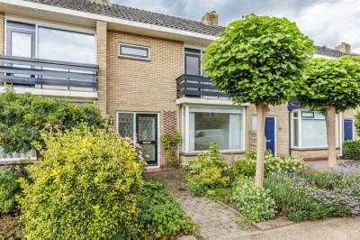 Woning Begoniastraat 34 Oud-Beijerland