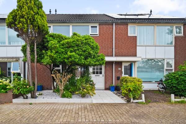 Woning Kerkbollenveld 42 Beverwijk