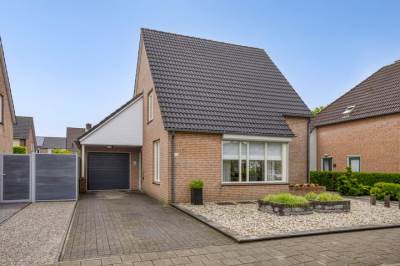 Woning Esdoornlaan 56 Langenboom