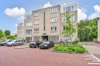 Woning Gerrit van der Veenlaan 240 Den Haag
