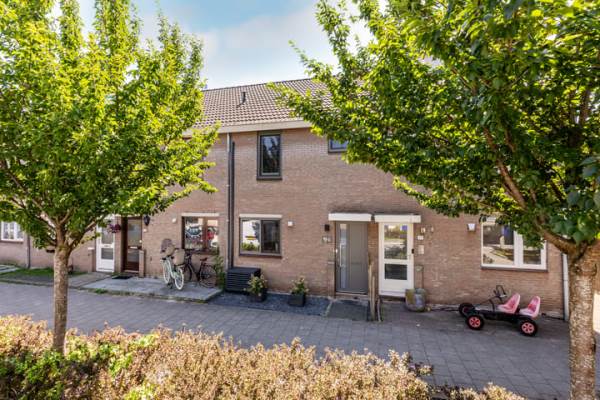 Woning Anjerveld 15 Nieuwerkerk aan den IJssel