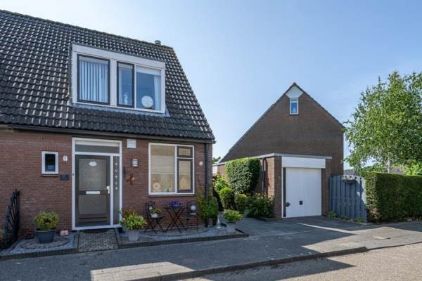 Woning Johan Frisolaan 7 Den Bommel