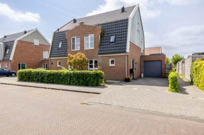 Woning Johannes Doustraat 1 Middenbeemster