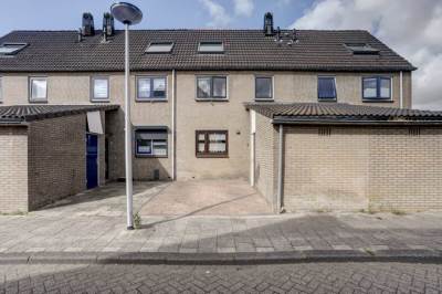 Woning Ebkreek 5 Spijkenisse