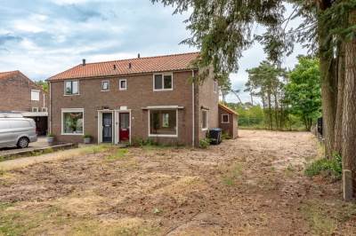 Woning Graaf Reinoldweg 28 't Harde