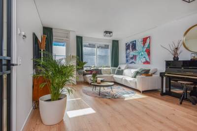 Woning Charlotte de Bourbonstraat 15 Den Haag