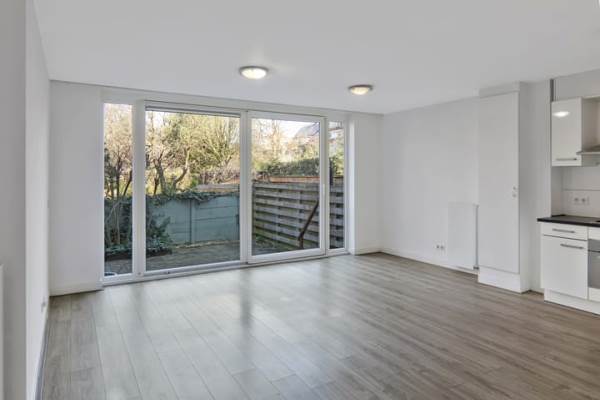 Woning Willem van Hillegaersbergstraat 141A Rotterdam