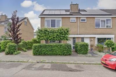 Woning Beverveen 150 Spijkenisse