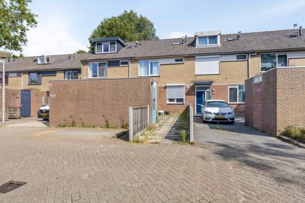 Woning Baarsveen 418 Spijkenisse