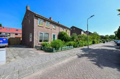 Woning Burgemeester Ferfstraat 7 Westzaan