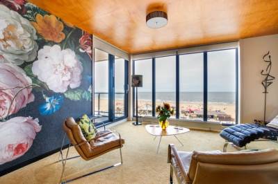 Woning Zeekant 64A Den Haag