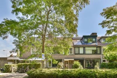 Woning Jacob van Ruisdaelweg 4 Ouderkerk aan de Amstel