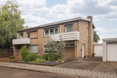 Woning Burg. Smeetsstraat 28 Munstergeleen