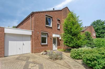 Woning Op den Toum 93 Haelen