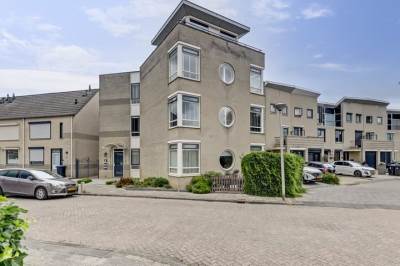Woning Sientje Mesdag-van Houtenstraat 49 Spijkenisse