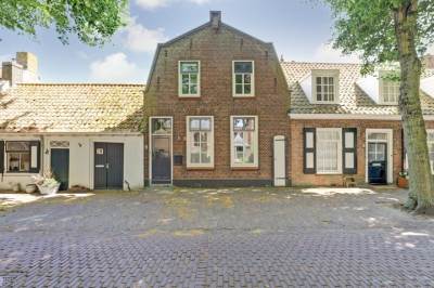 Woning Dorpsplein 7 Aagtekerke