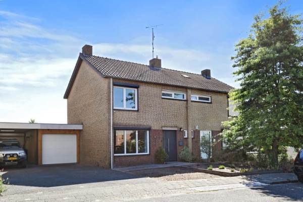 Woning Elzenstraat 12 Hunsel