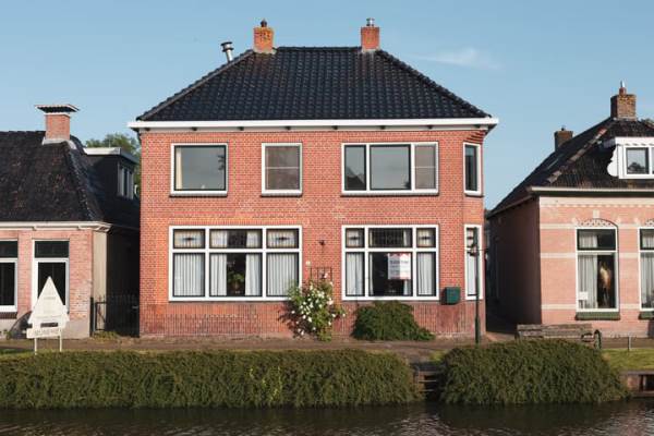 Woning Eewal 37 Burdaard