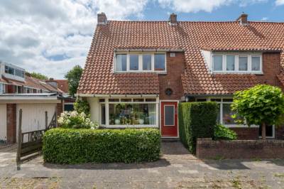 Woning Jan Steenstraat 1 Leeuwarden