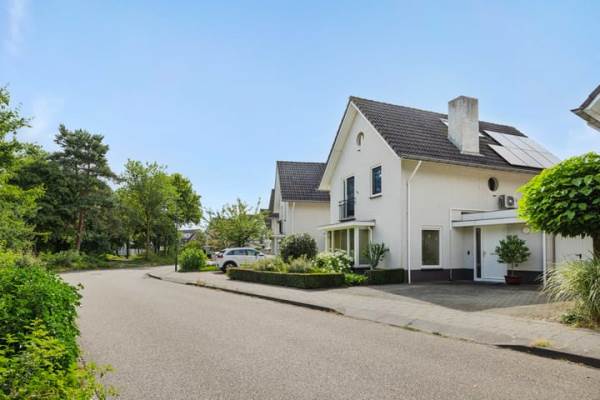 Woning de Kromme Geer 58 Helmond