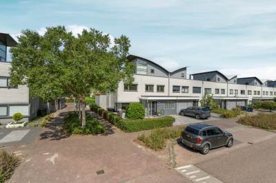 Woning Godfried Bomansstraat 23 Almere