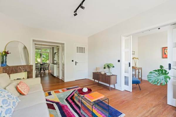 Woning Van Gentstraat 142 Amsterdam