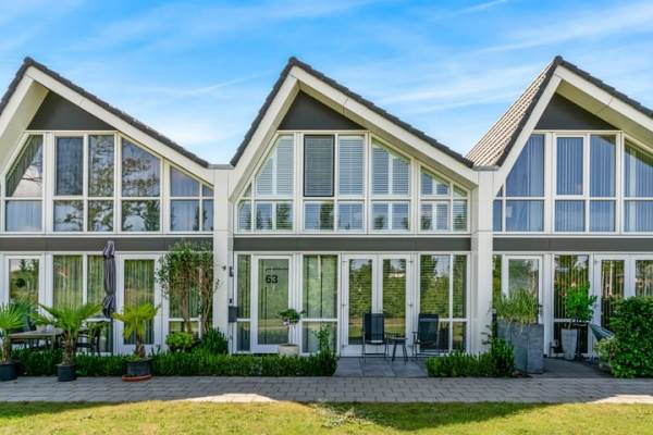 Woning Frans de Bieslaan 63 Aalsmeer
