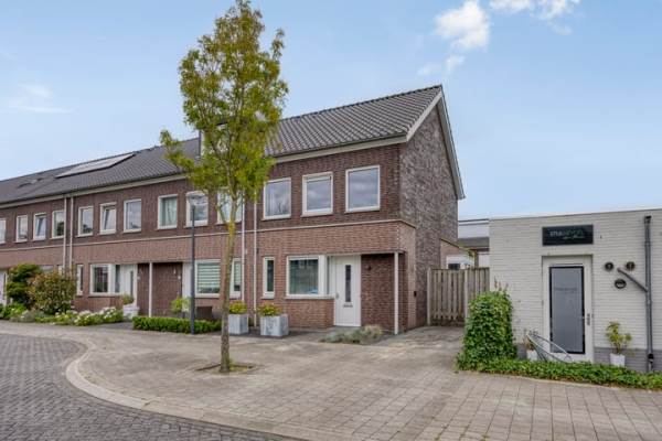 Woning Reaal 18 Uden
