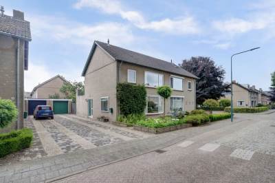 Woning Hofstade 19 Alphen (NB)
