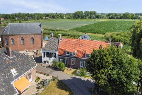 Woning Lingedijk 95 Acquoy