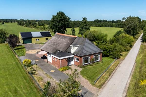 Woning Blauwhuisterweg 52 Surhuisterveen