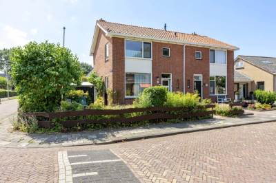 Woning Bernhardlaan 3 Midlum