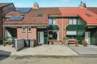 Woning IJsvogelhoek 18 Spijkenisse