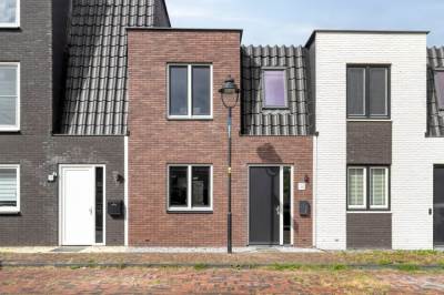 Woning Karl Braunstraat 20 Almere